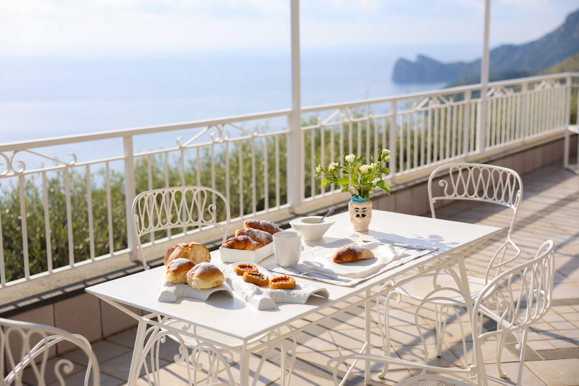 Villa Lantana, colazione in terrazza