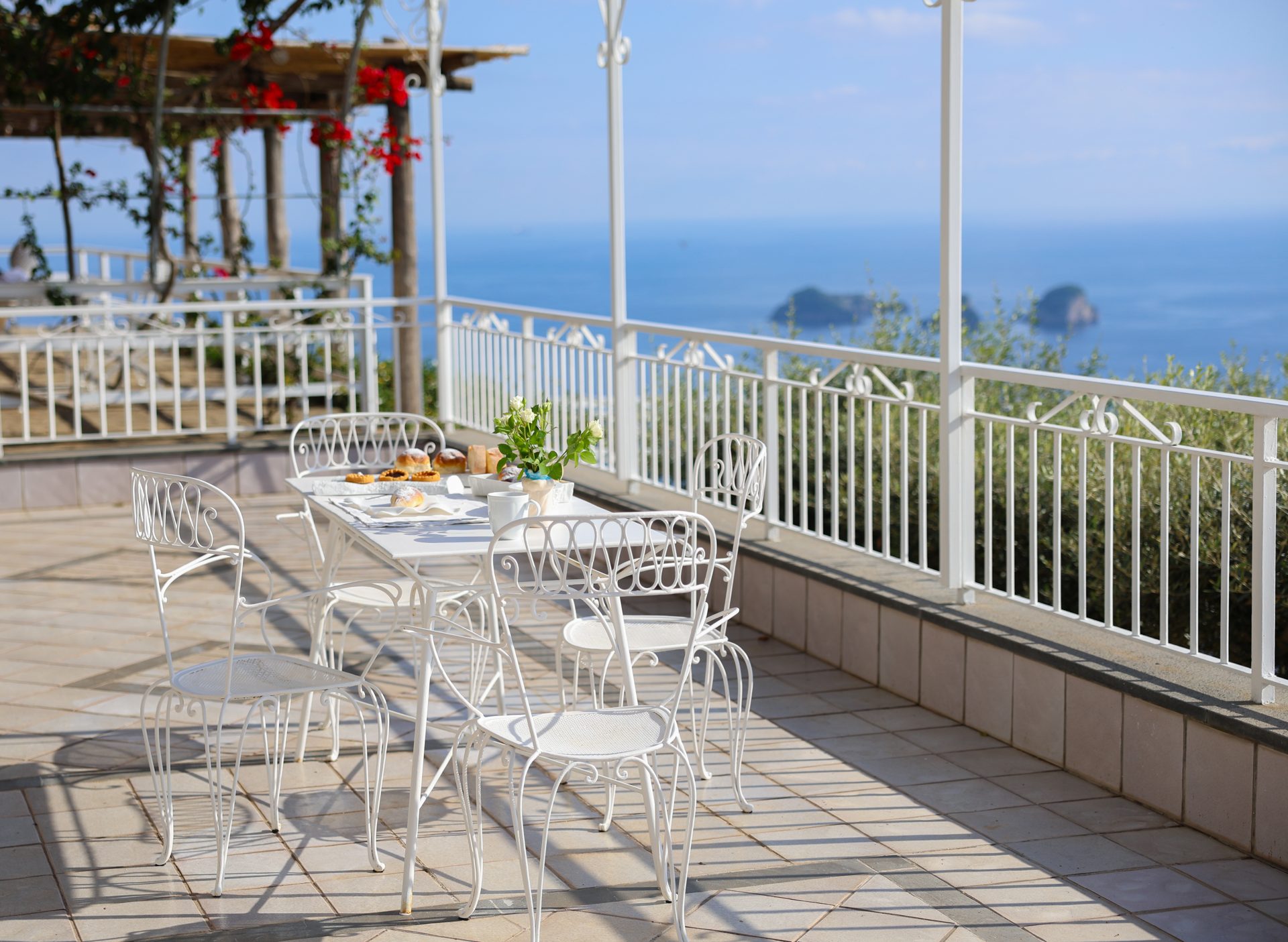 Villa Lantana, colazione con panorama
